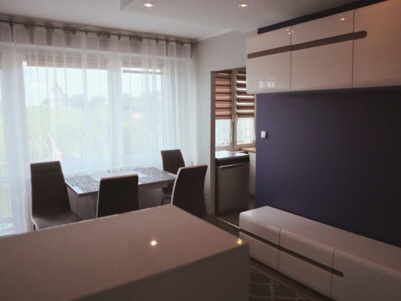 Przytulne mieszkanie w spokojnej okolicy